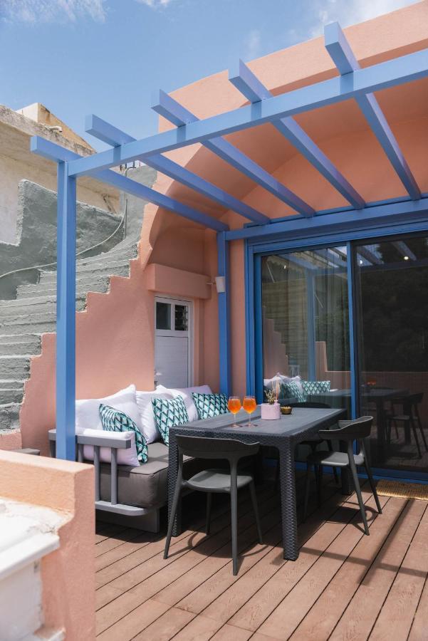 Suites De Luxe Katerina Kokkinos Pirgos Exterior foto